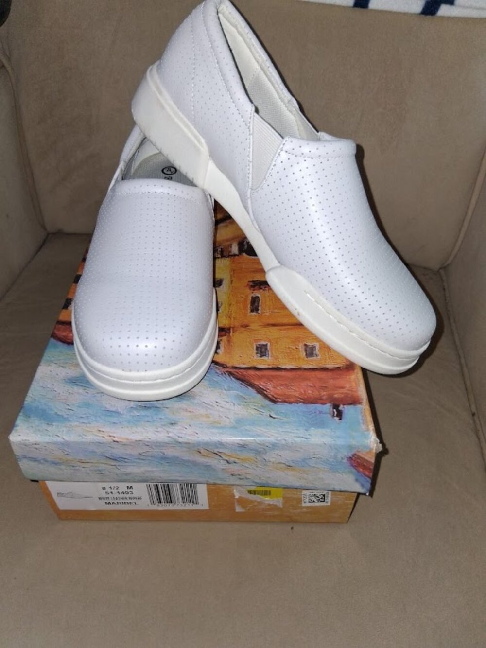 Bella Vita Maribel White Leather Sneakers New in Box Sz 8.5M